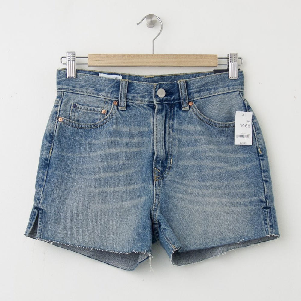 NEW Gap 1969 Raw Edge High Rise Jean Shorts 16